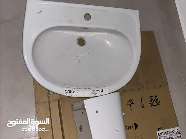 طقم مغسلة معلق ابيض جديد