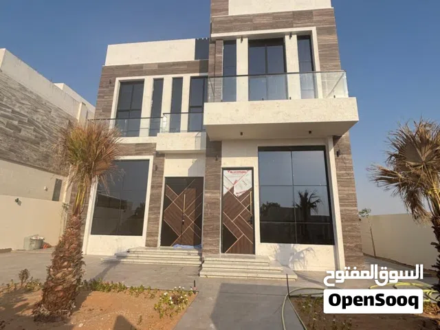 380 m2 More than 6 bedrooms Villa for Sale in Abu Dhabi Al Shawamekh