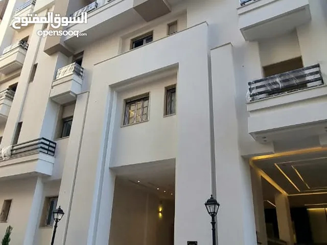 شقق للبيع طريق الشوك خلف سوق مزيا تشطيب ممتاز للاتصال