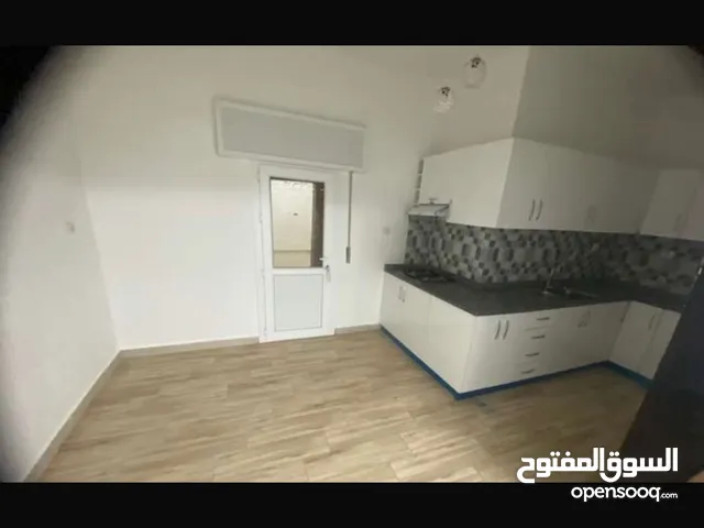 250 m2 3 Bedrooms Apartments for Rent in Tripoli Janzour