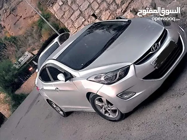 Sedan Hyundai in Amman