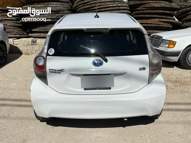 Used Toyota Prius in Amman
