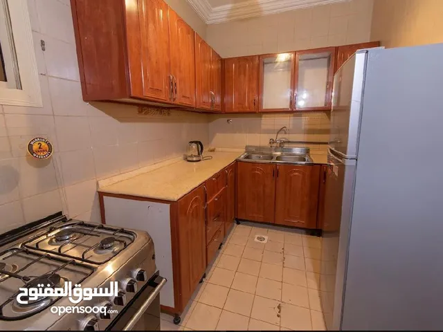 شقة مفروشة غرفتين وصالة وحمامين للايحار في الرياض