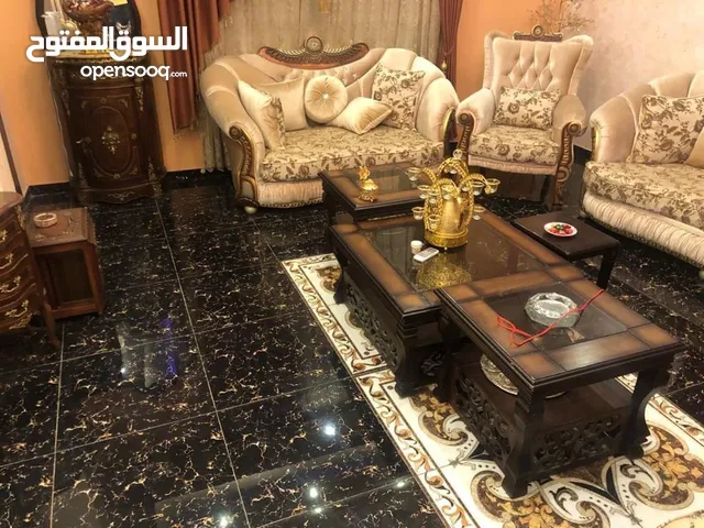 320 m2 3 Bedrooms Villa for Sale in Zarqa Al Zarqa Al Jadeedeh