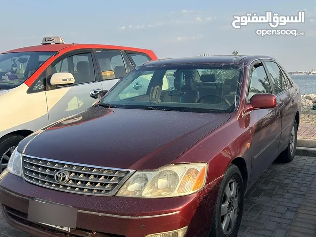 تيوتا افالون 2003