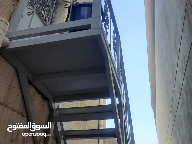 درج حديد خارجي عدد2