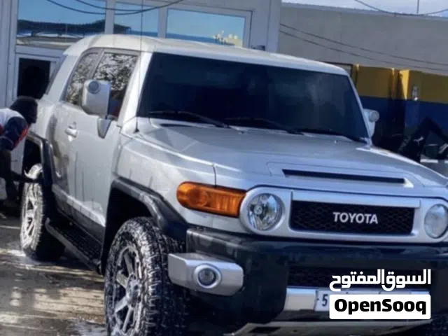 Used Toyota FJ in Tripoli
