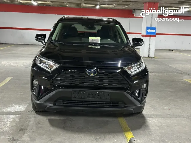 TOYOTA RAV4 HYBRID 2021 XLE