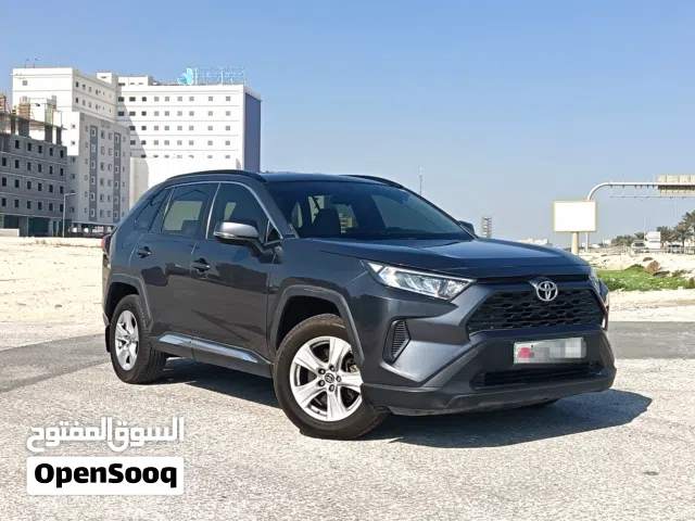 TOYOTA RAV4 2021 ZERO ACCIDENT SINGLE OWNER AGENT MAINTAINED EXCELLENT CONDITION CAR FOR SALE