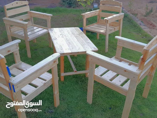 جلسة خشبية