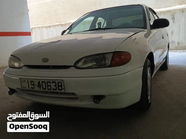 1995, هيونداي, اكسنت, Standard