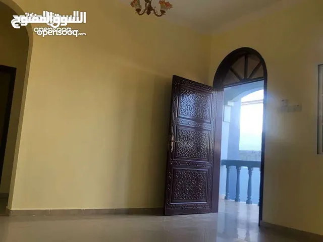 209 m2 5 Bedrooms Villa for Sale in Al Batinah Sohar