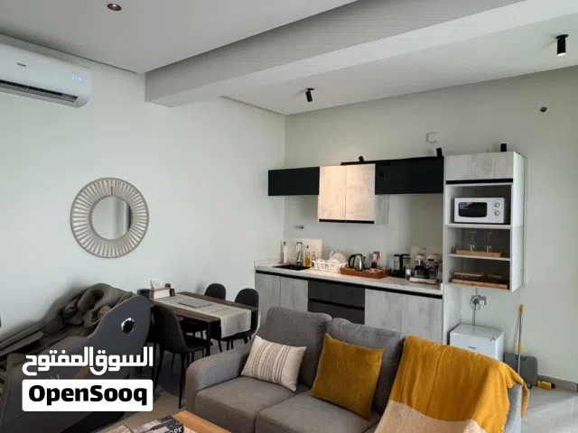 استراحة للبيع في المصنعة