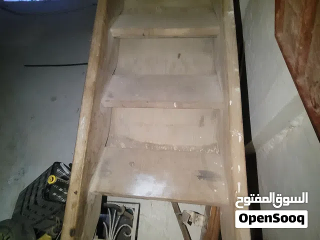 سلم درج.خشب