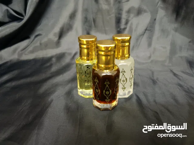 ادهان و زيوت و عطور بأفخم الخامات و الزجاجات
