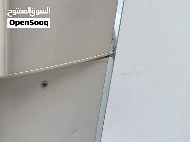 ثلاجه للبيع