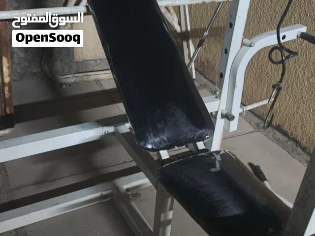 مسطبة متعددة التمارين