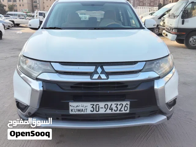 2016 ميتسوبيشي اوتلاندر GLS