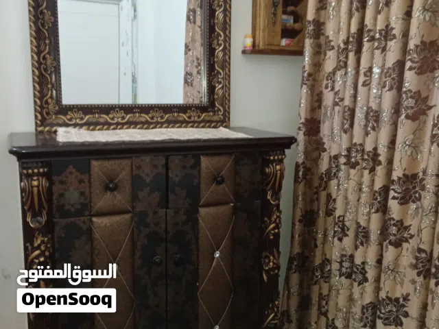 مدخل أحديه للبيع