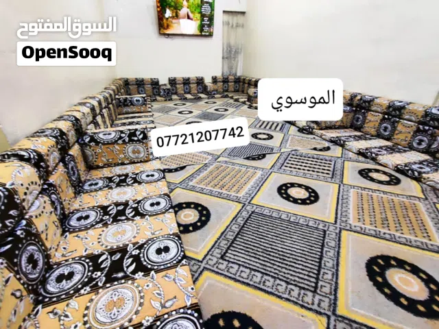 .كعدة عربية كويتي ربل جديدة 13و80سم  7 منادر 12 مساند 7 تكيات 2 زواية