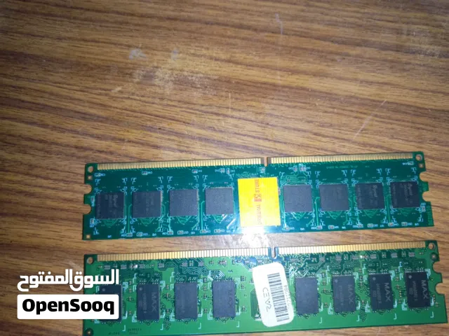رام 2G ram بحاله جيده مع  واحد رام 1G ram الاثنتين شغالات 100%