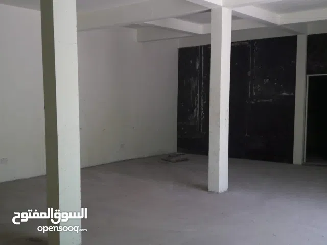 Warehouse for rent 200 bhd