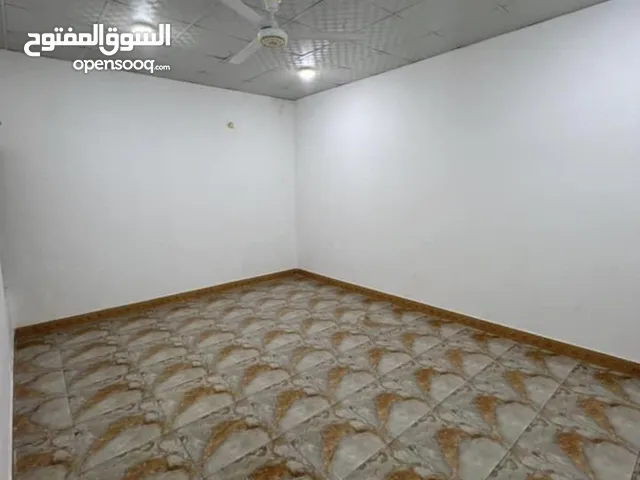 125 m2 2 Bedrooms Apartments for Rent in Basra Jubaileh