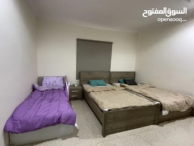 غرفة نوم كاملة 3 أسرة للبيع بسعر رائع!