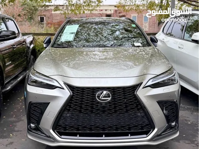 2025 lexus max 450h+F sport