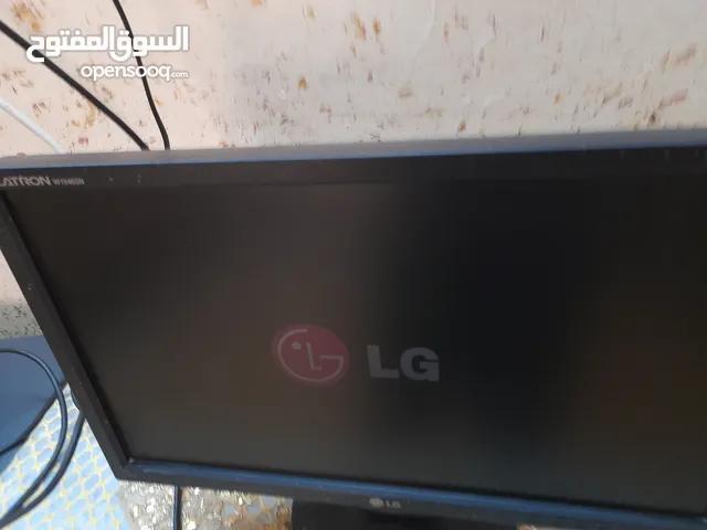 شاشة كمبيوتر نوع lg فلاترون مقاس 19 انش للبيع