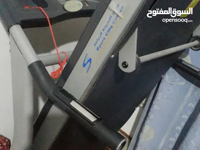 عــــــرطة العــــــــرطــات *مشــــاية رياضه مستخدم نظيف شبــه جديد