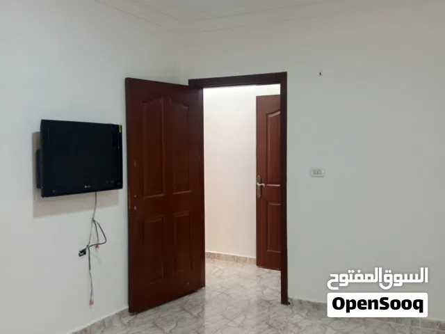 شقه للبيع الجبيهه مقسومه استديوهين بسعر لقطه