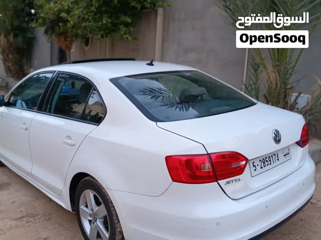 2013 فولكسفاغن جيتا SE