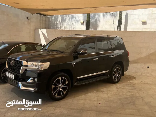 Used Toyota Land Cruiser in Amman