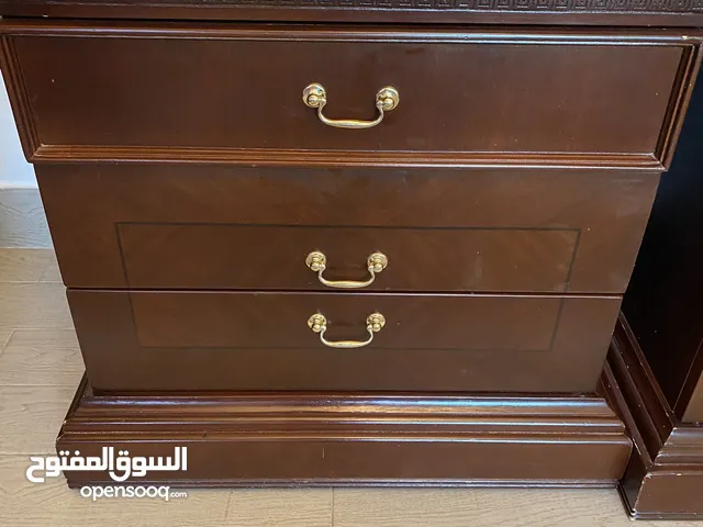 غرفة نوم مفرد للبيع