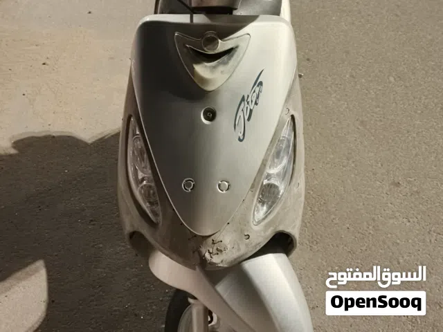 السلام عليكم دراجه ماكس قجمه كهربائيات شغاله ماعده السلف وبيه كزوز اف ام ابو الطكه مكينه ناعمه