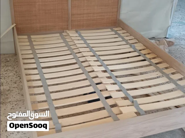 سرير فردي حجم كبير