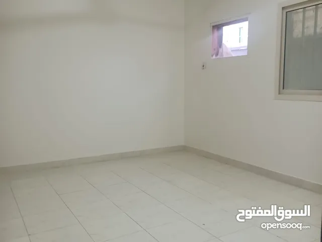 155 m2 2 Bedrooms Apartments for Rent in Southern Governorate Riffa