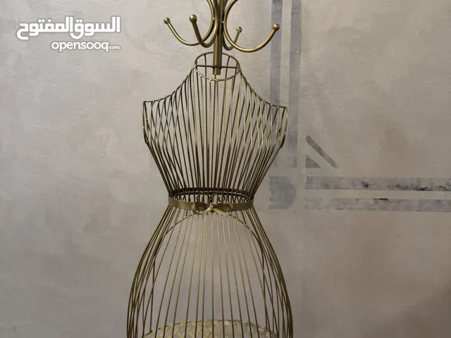 ستاند ديكور على شكل مانيكان