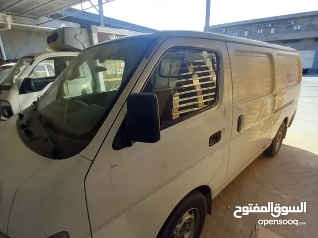 Used Nissan Urvan in Tripoli
