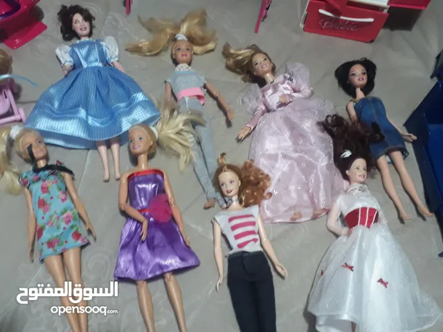 باربيات وملحقاتها بحاله جيده للبيع