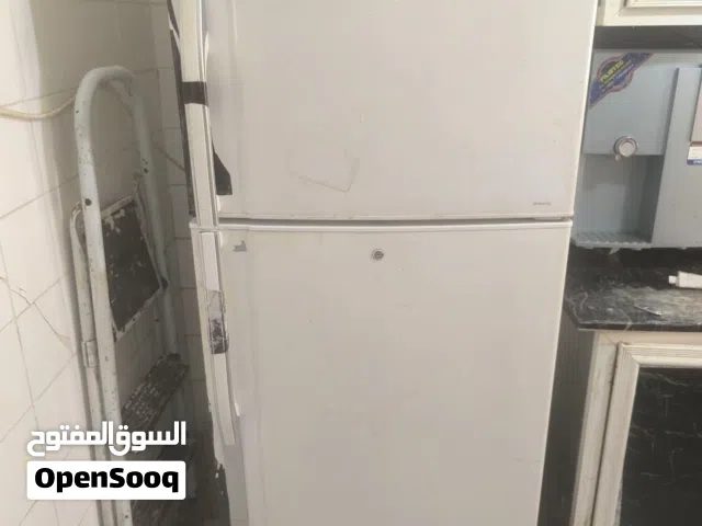 ثلاجة توشيبا 16 قدم بحالة ممتازة جدا