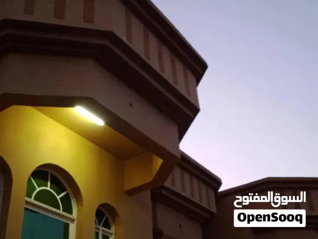بيت للبيع بالملتقى