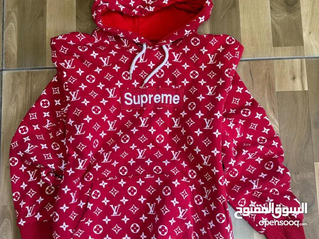 Ferrari Puma, Adidas,Levi's,Pull&Bear , Louis Vuitton,  Jean's and sports /jackets/clothes ....