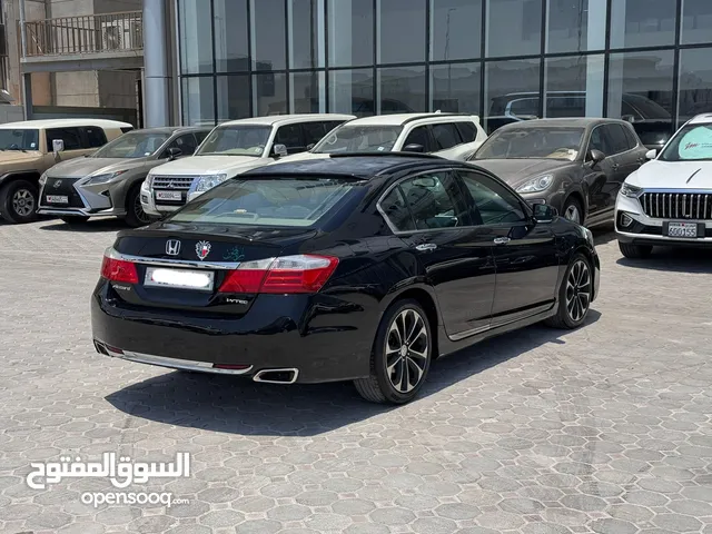 Honda Accord 2015 (Black)