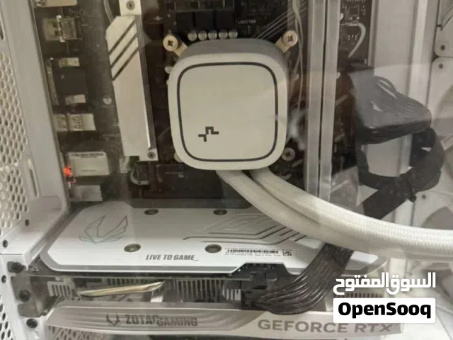 Windows Custom-built  Computers  for sale  in Abu Dhabi