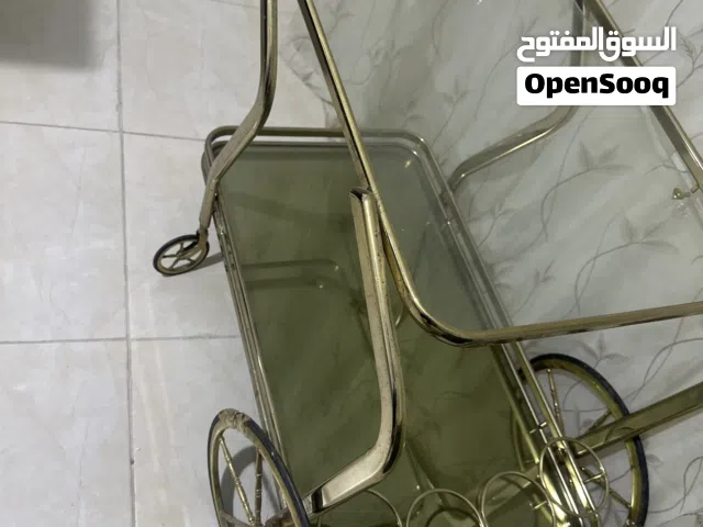 عربة طعام ذهبيه
