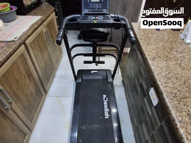 جهاز مشي رياضي بحاله ممتازه