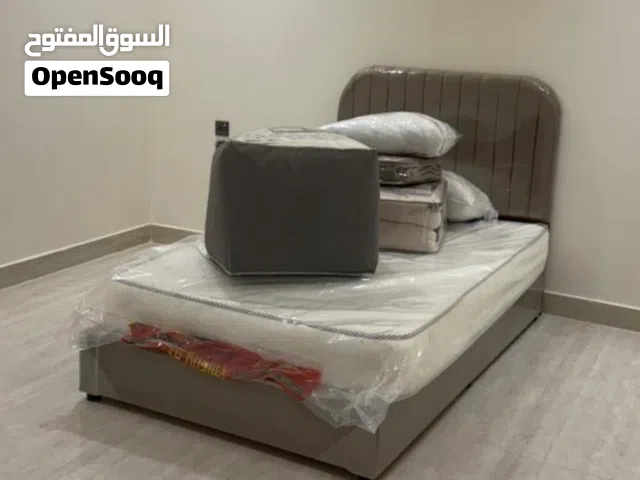 سرير نفر ونص