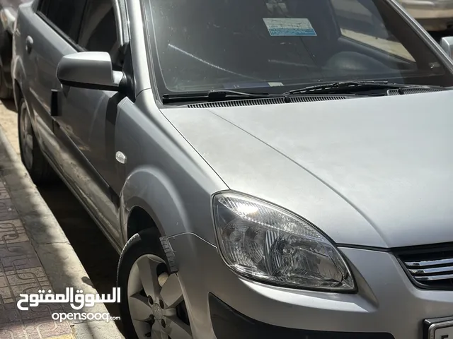 Used Kia Pride in Tripoli